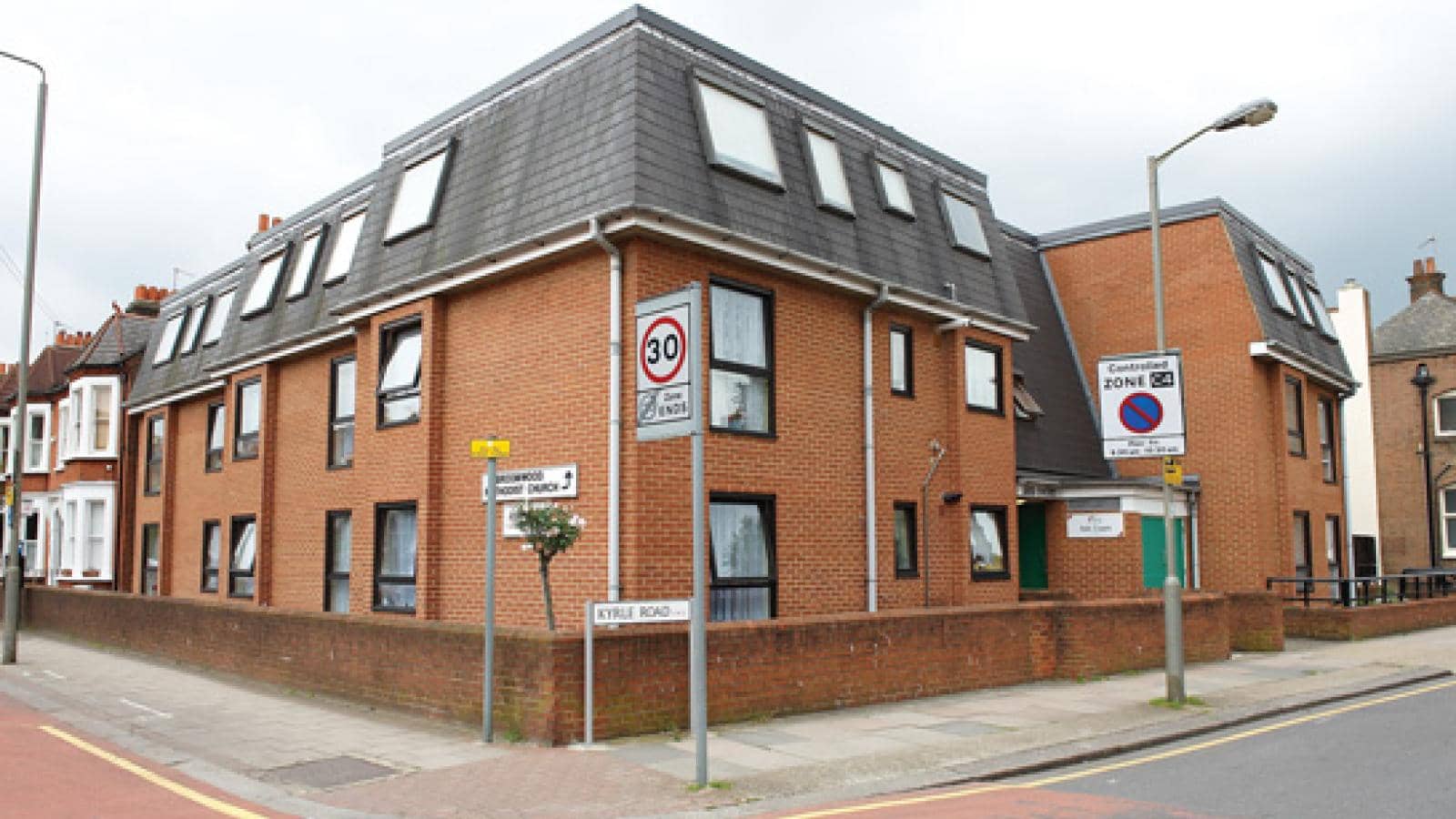 ash court retirement housing in Clapham exterior