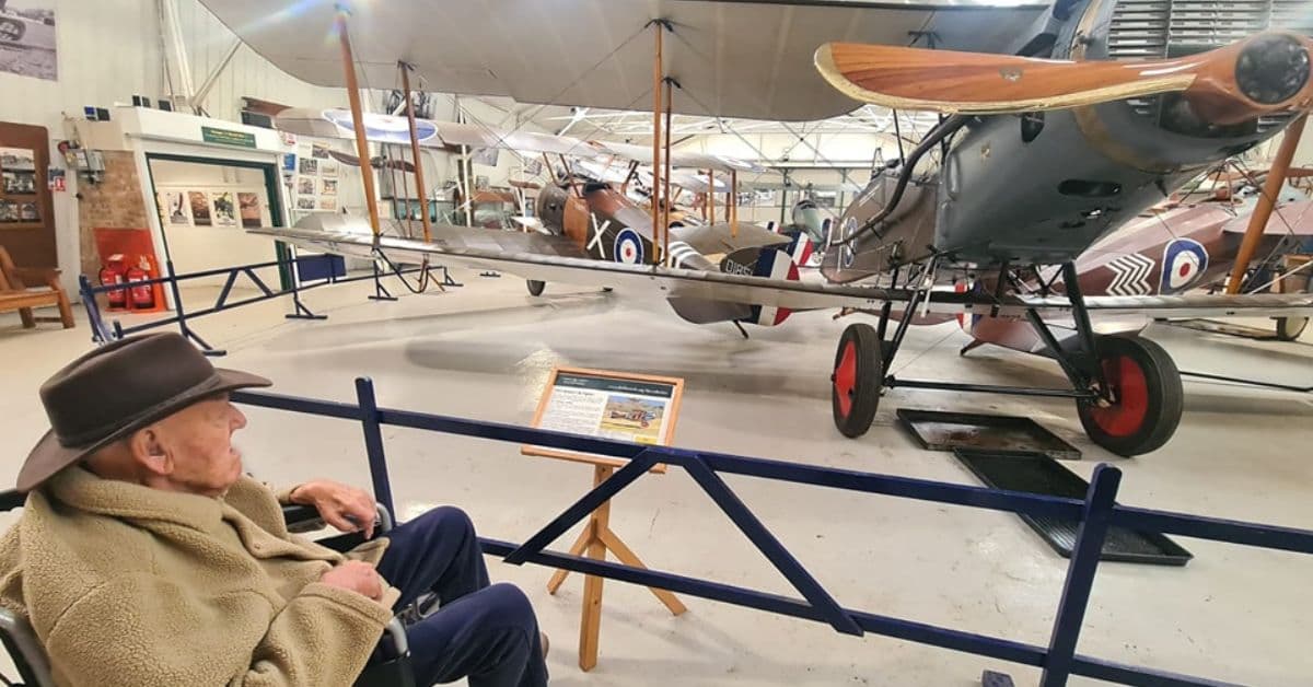 Former Airman living at MHA Oak Manor goes on trip down memory lane with visit to landmark attraction