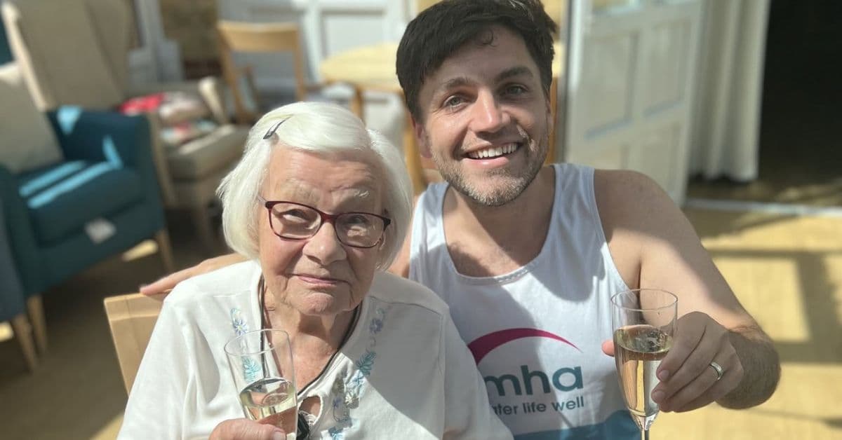 Area manager and resident at MHA Ryelands team up to complete challenge and raise over £1200